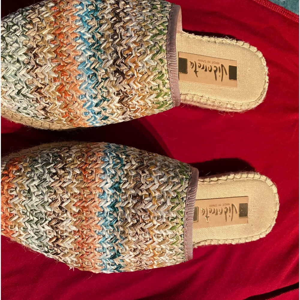 Vidorreta Woven Espadrille Mules. US size 7.5. EU size 38. EUC